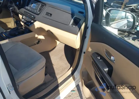 2015 Kia Sedona Lx z USA, uszkodzony, nr VIN KNDMB5C11F6044477